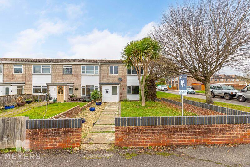 3 bed End of Terrace