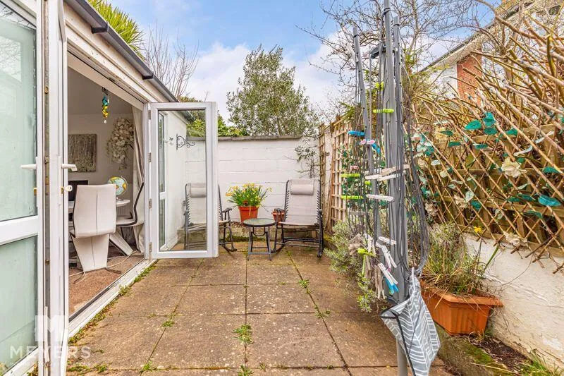 2 bed Bungalow