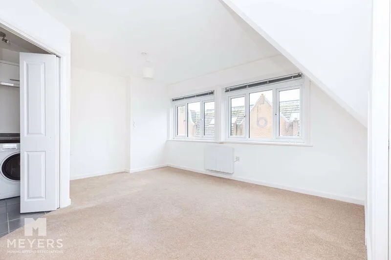 1 bed Studio