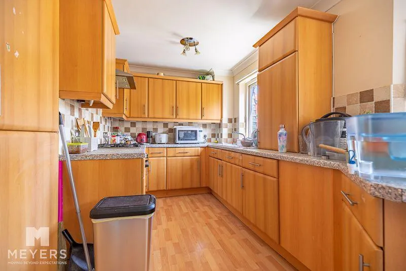 2 bed Apartment
