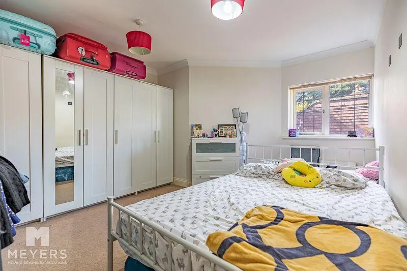2 bed Apartment