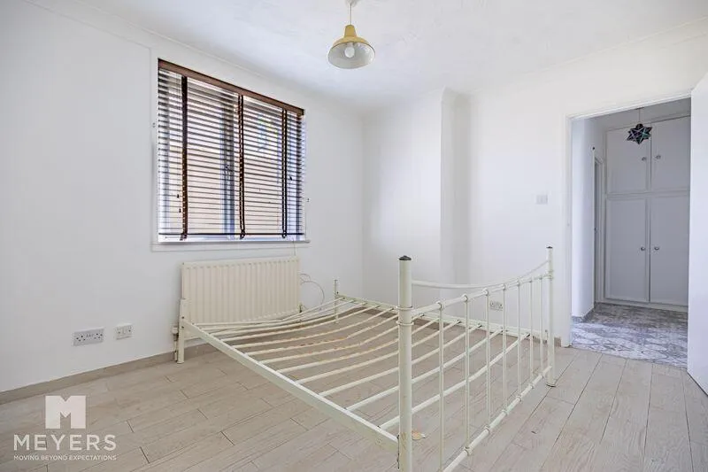 1 bed Apartment