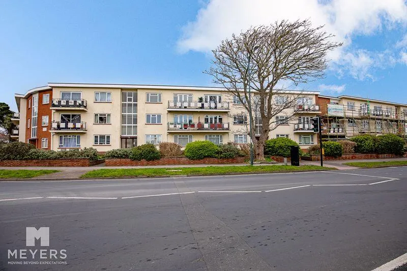 2 bed Apartment