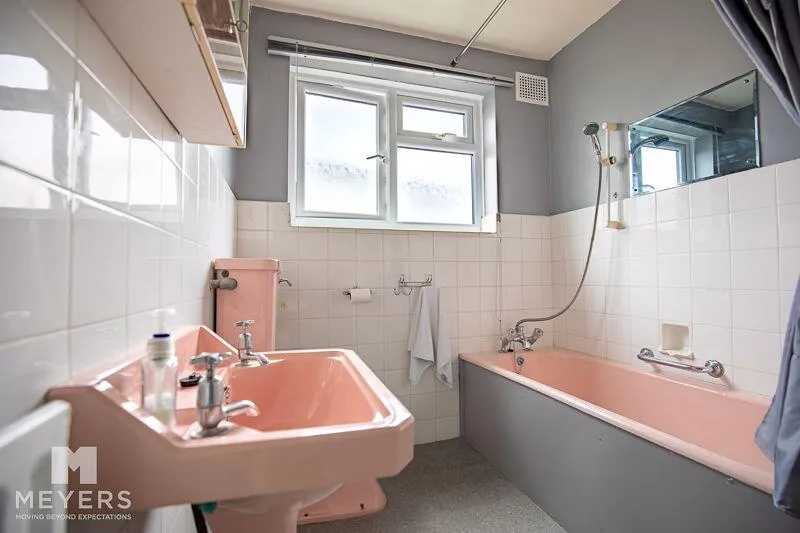 2 bed Apartment