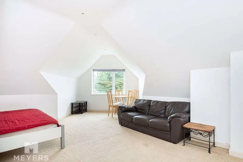 1 bed Studio