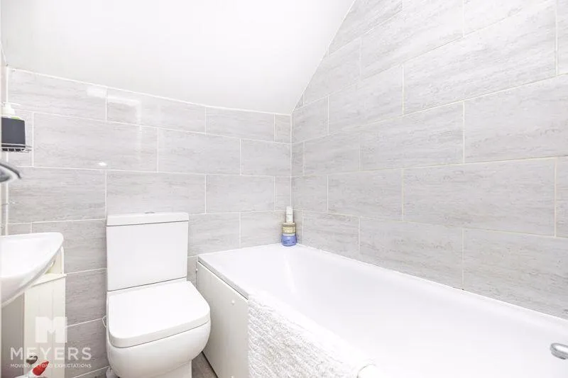 3 bed Maisonette