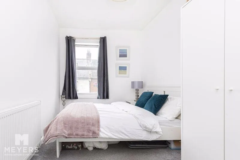 3 bed Maisonette