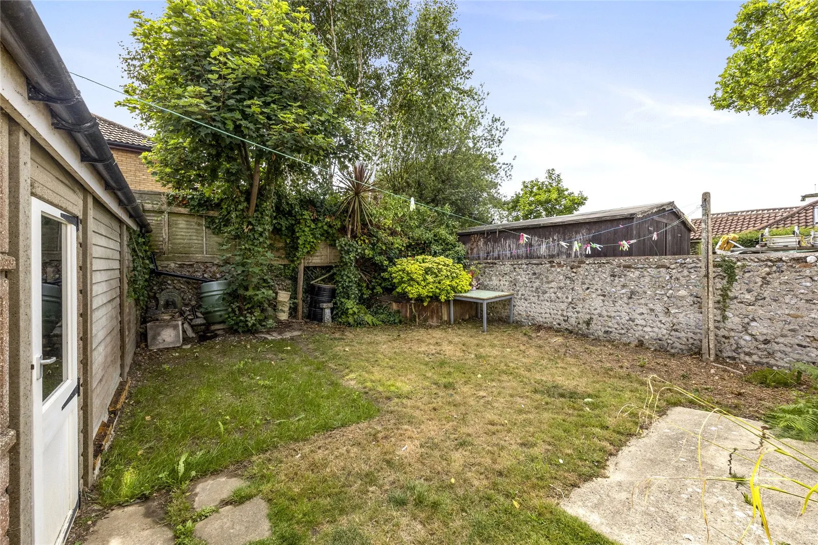 4 bed Detached Bungalow