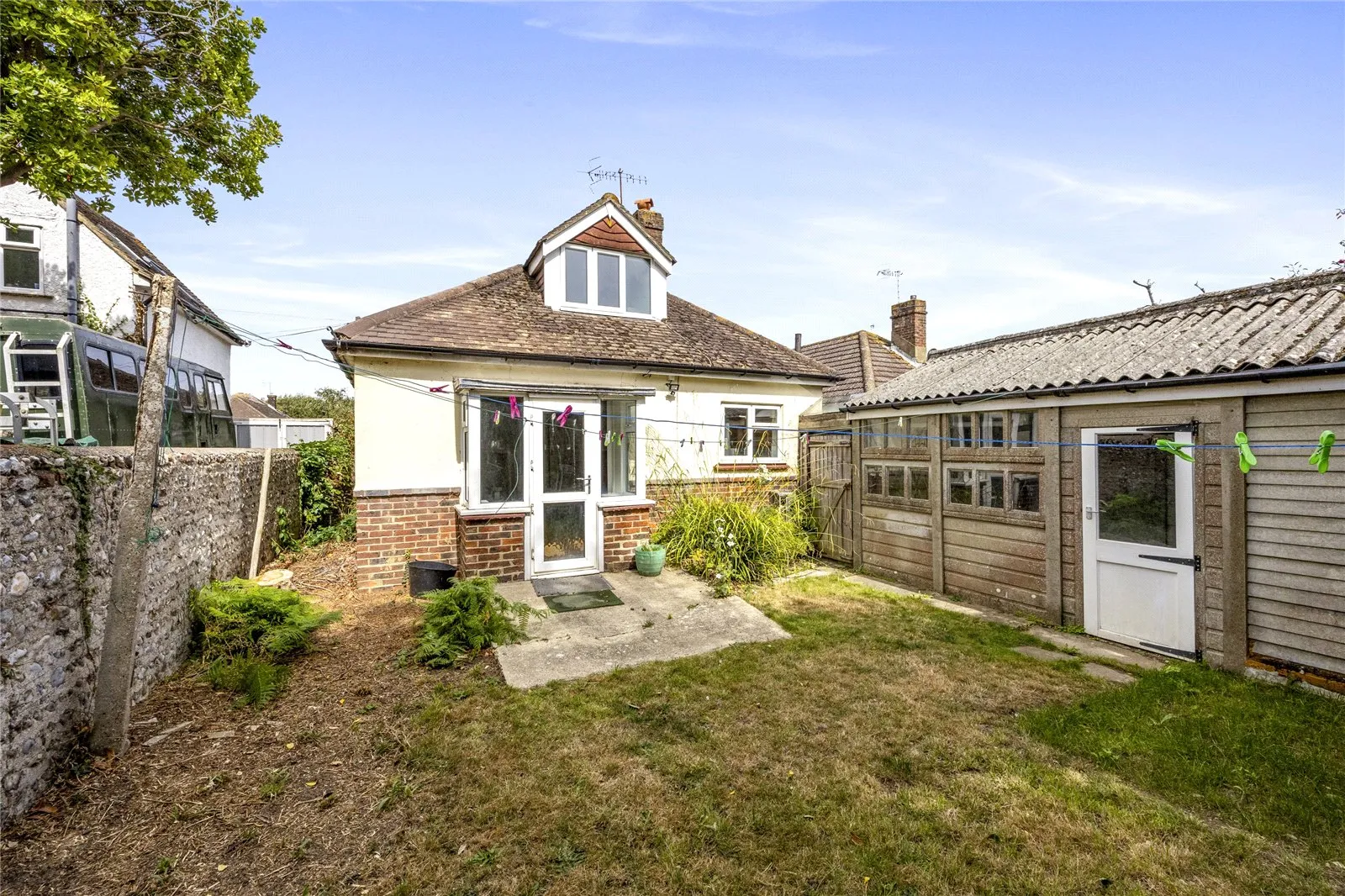 4 bed Detached Bungalow