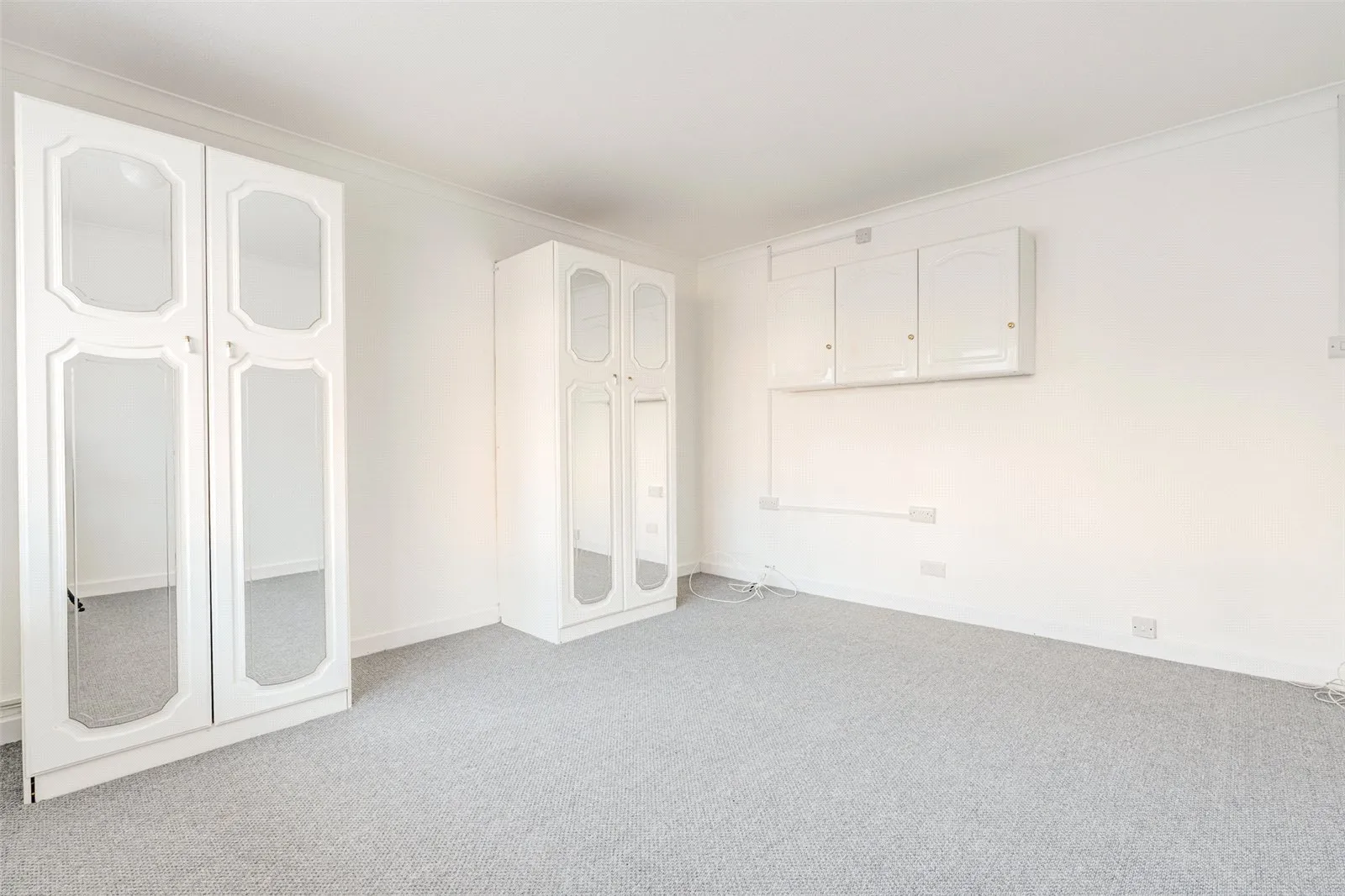 2 bed Semi-Detached Bungalow