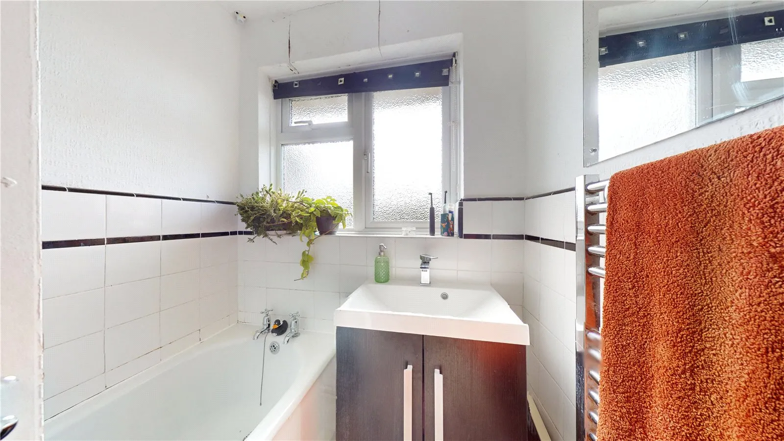 2 bed Detached Bungalow