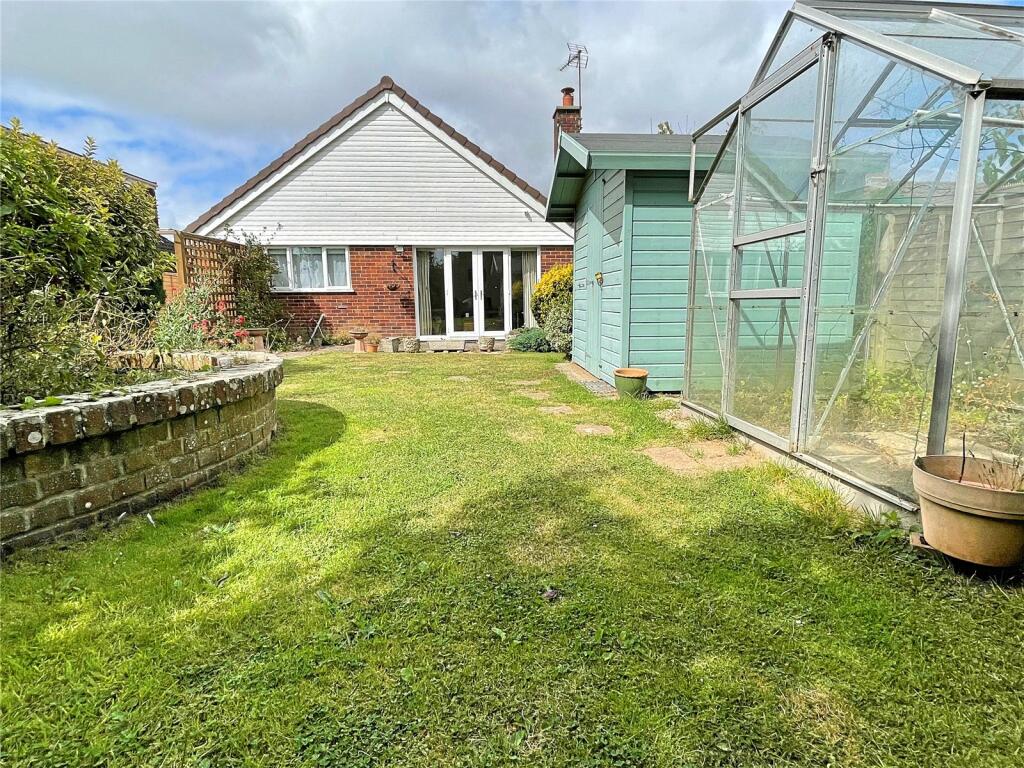 3 bed Detached Bungalow