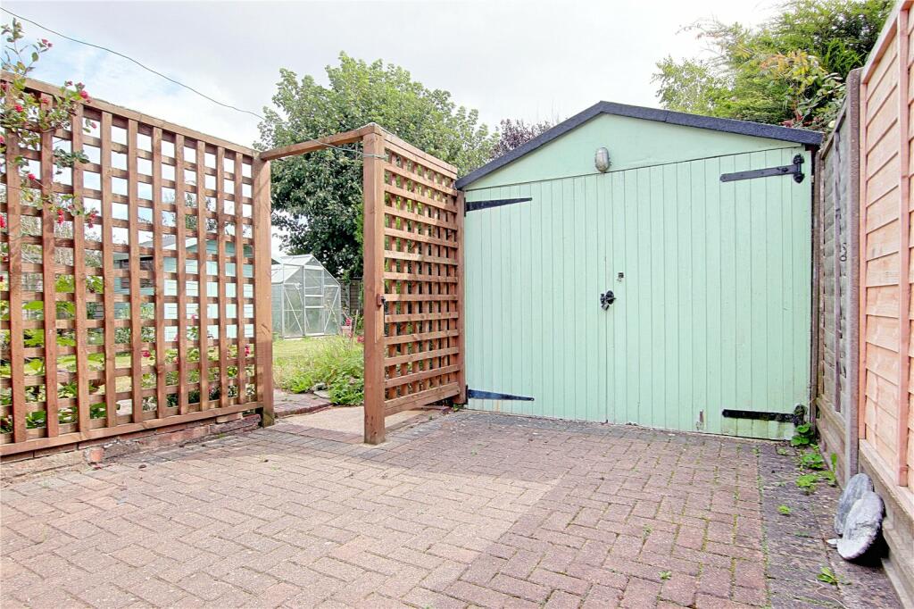3 bed Detached Bungalow