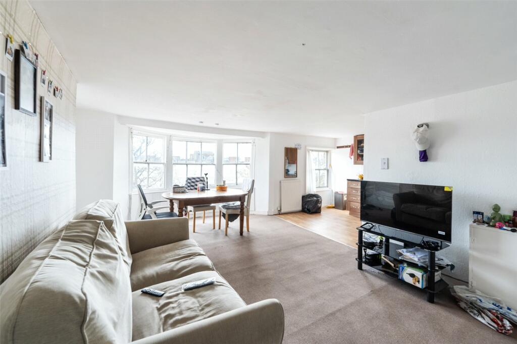 8 bed House