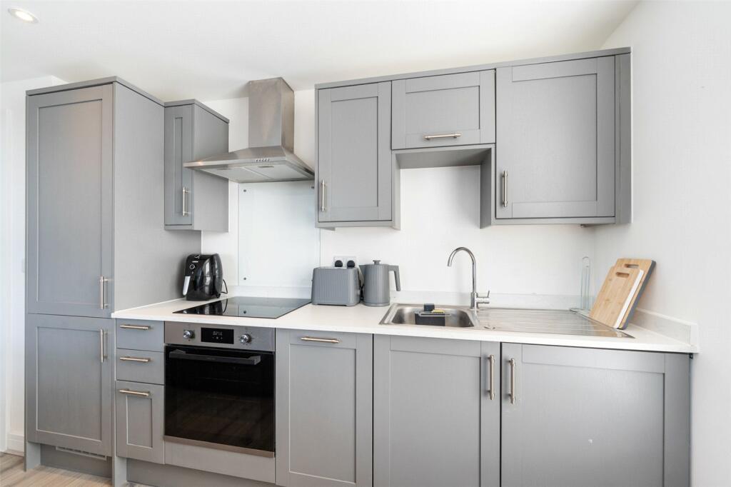 1 bed Apartment