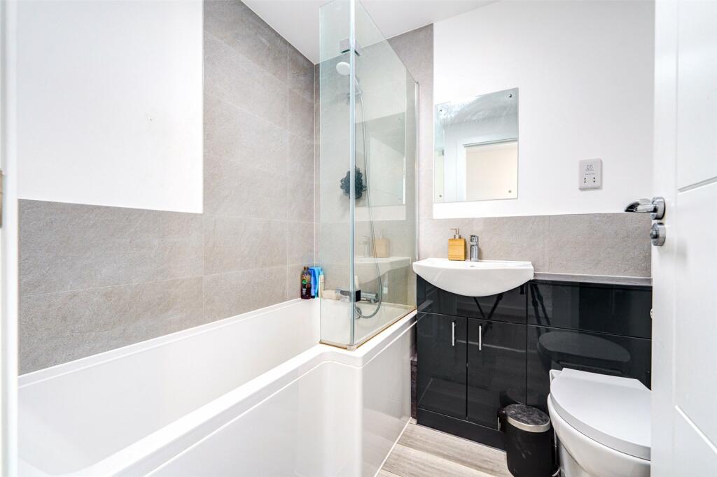 1 bed Apartment