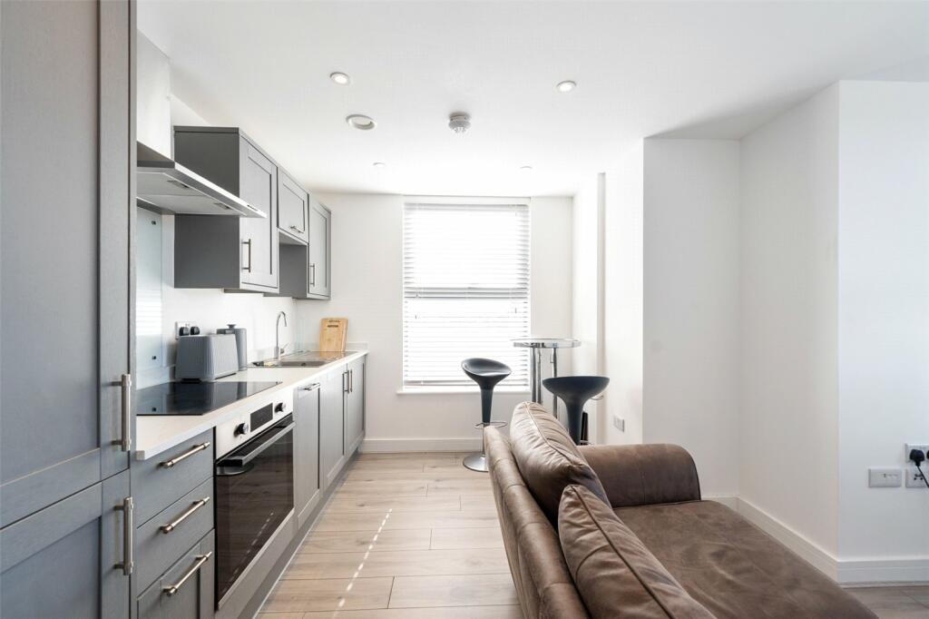 1 bed Apartment