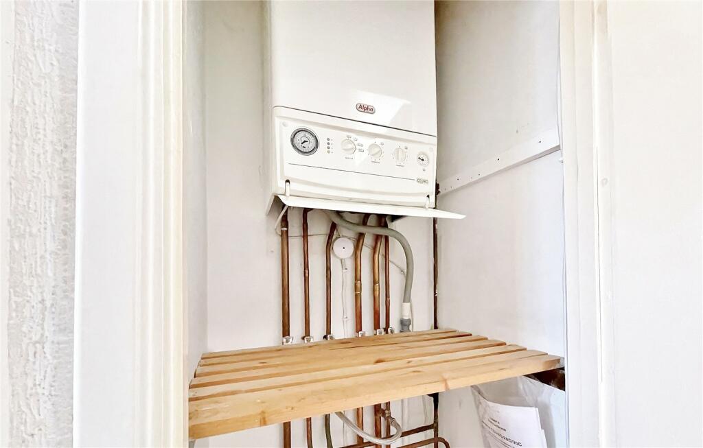 3 bed Terraced