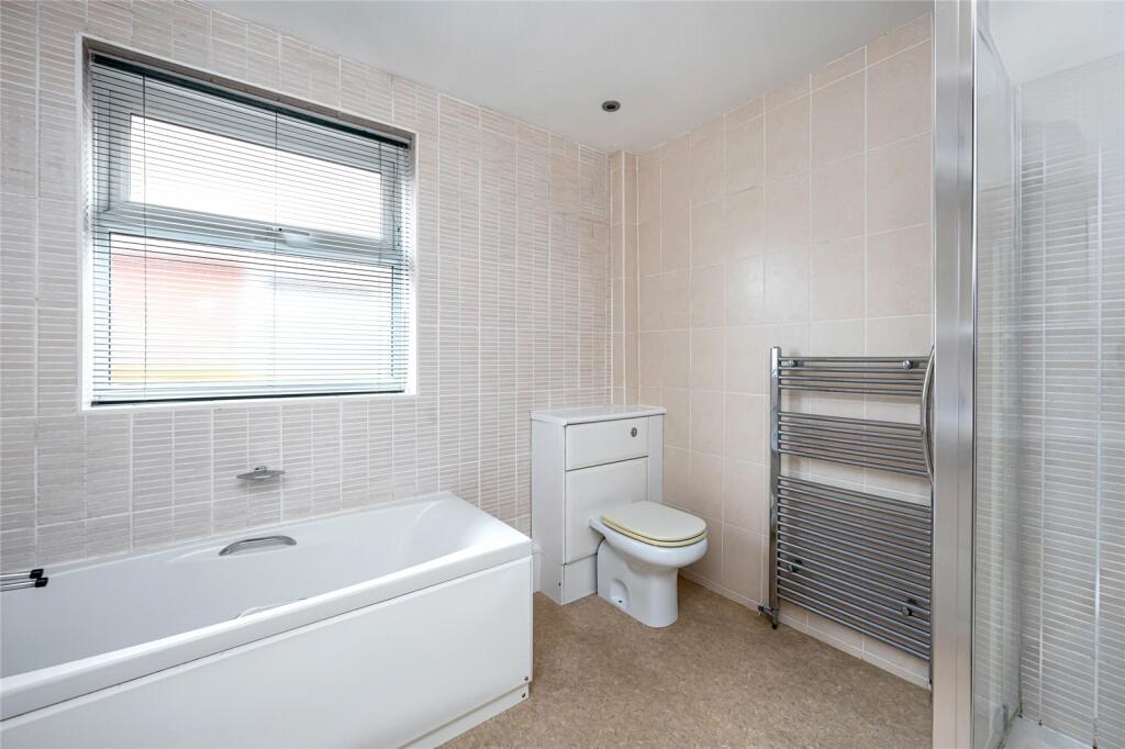 3 bed Detached Bungalow