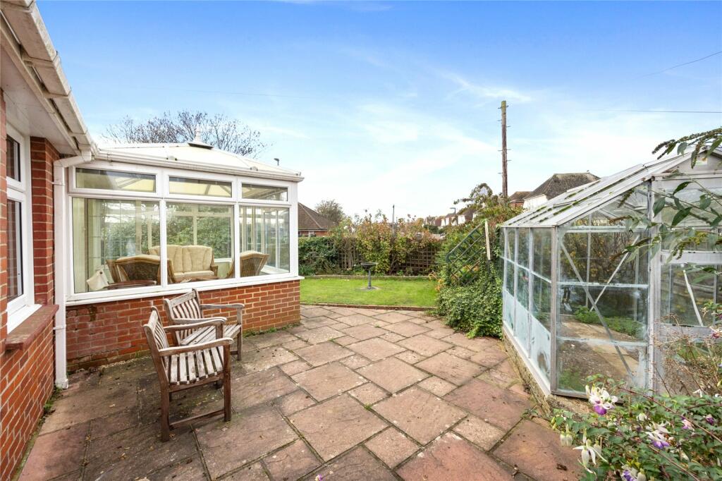 3 bed Detached Bungalow