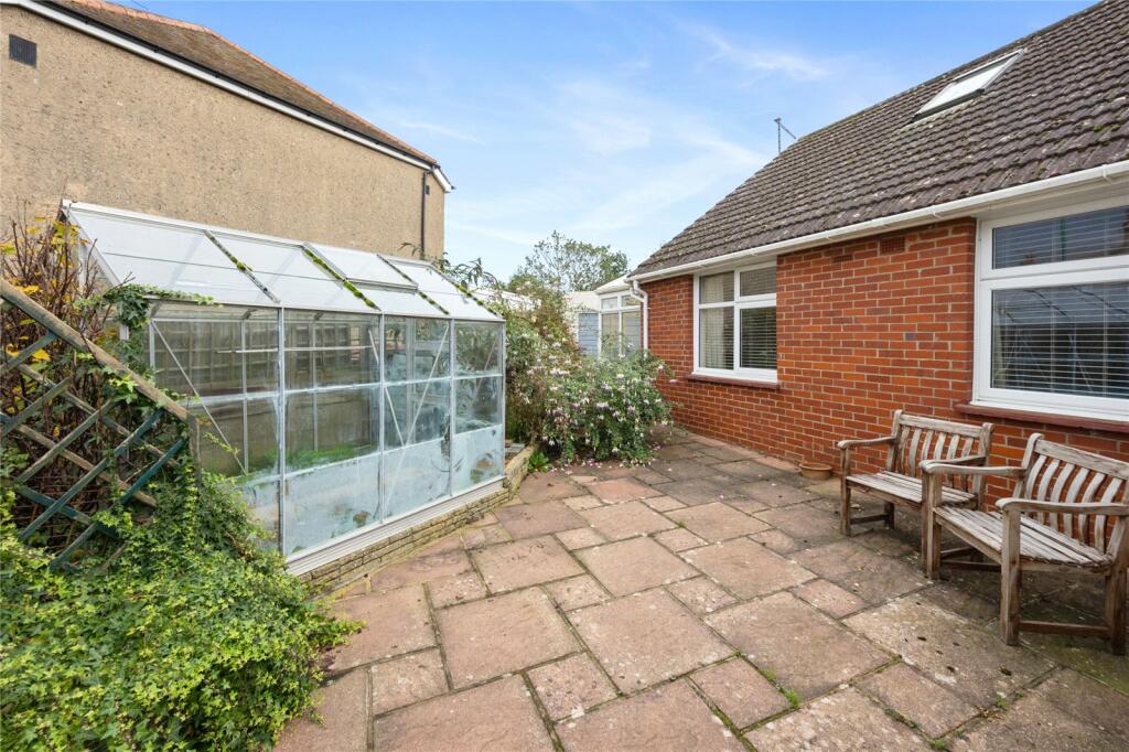 3 bed Detached Bungalow
