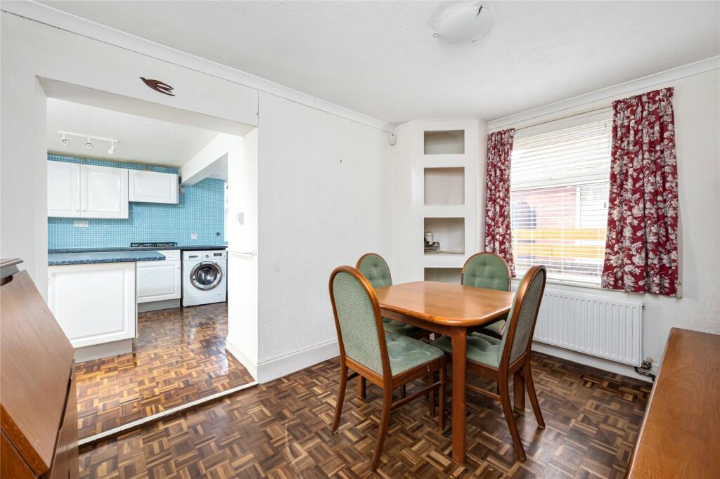 3 bed Detached Bungalow