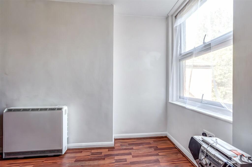 1 bed Apartment