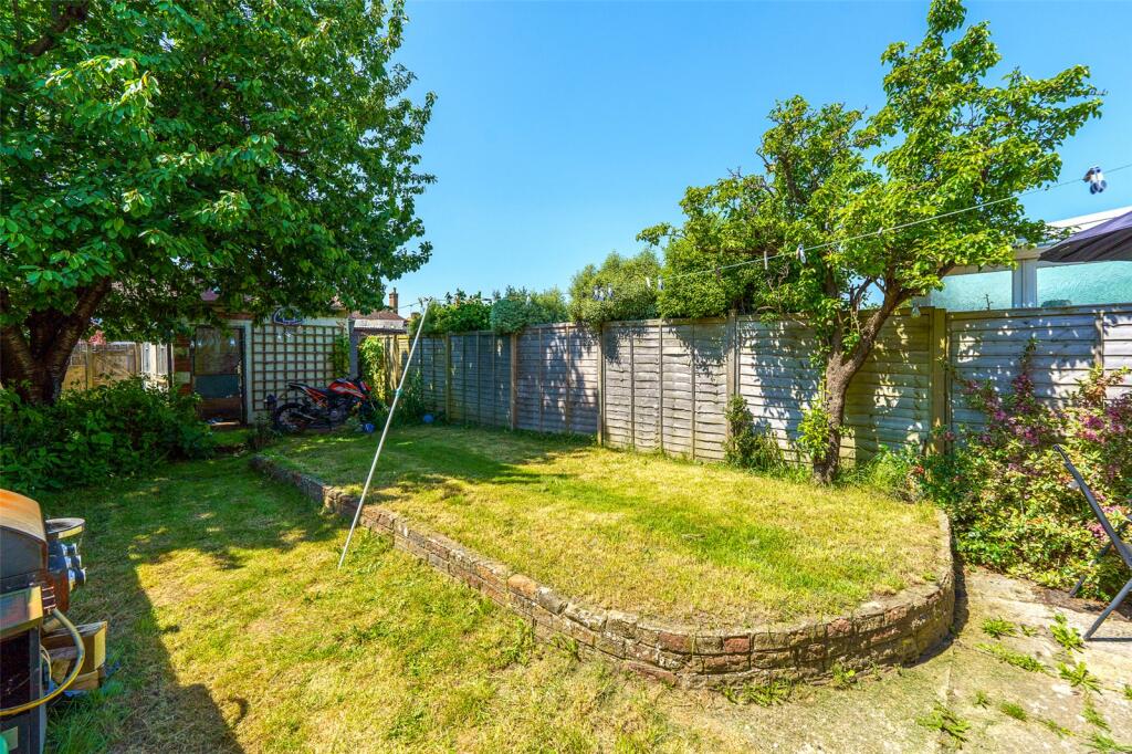 3 bed Terraced