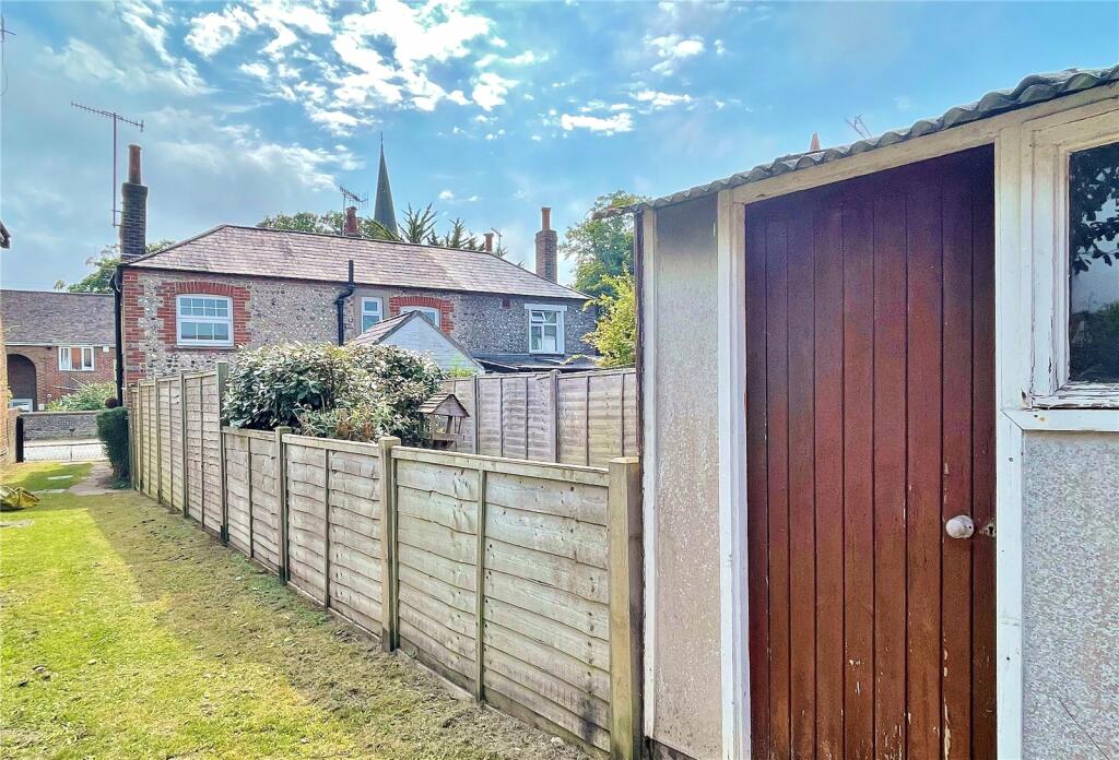 2 bed End of Terrace
