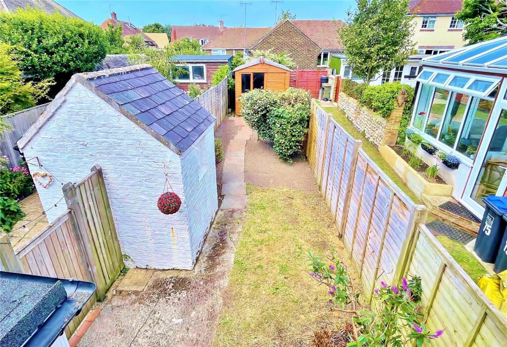 2 bed End of Terrace