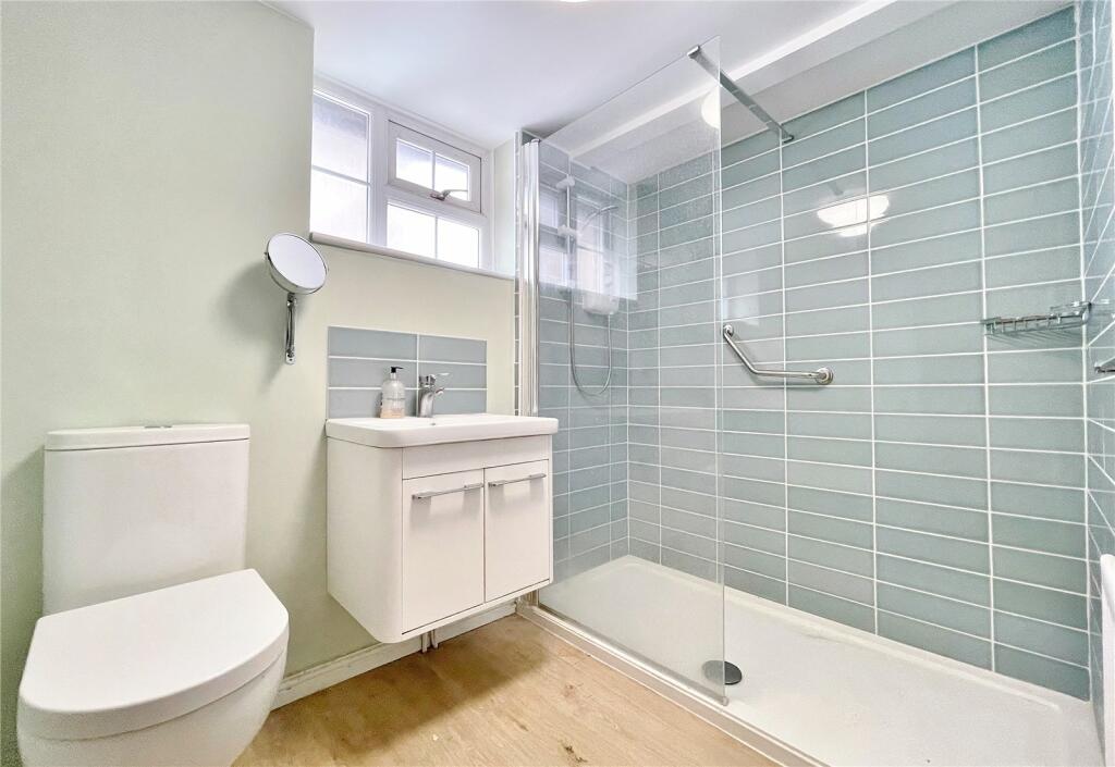 2 bed End of Terrace