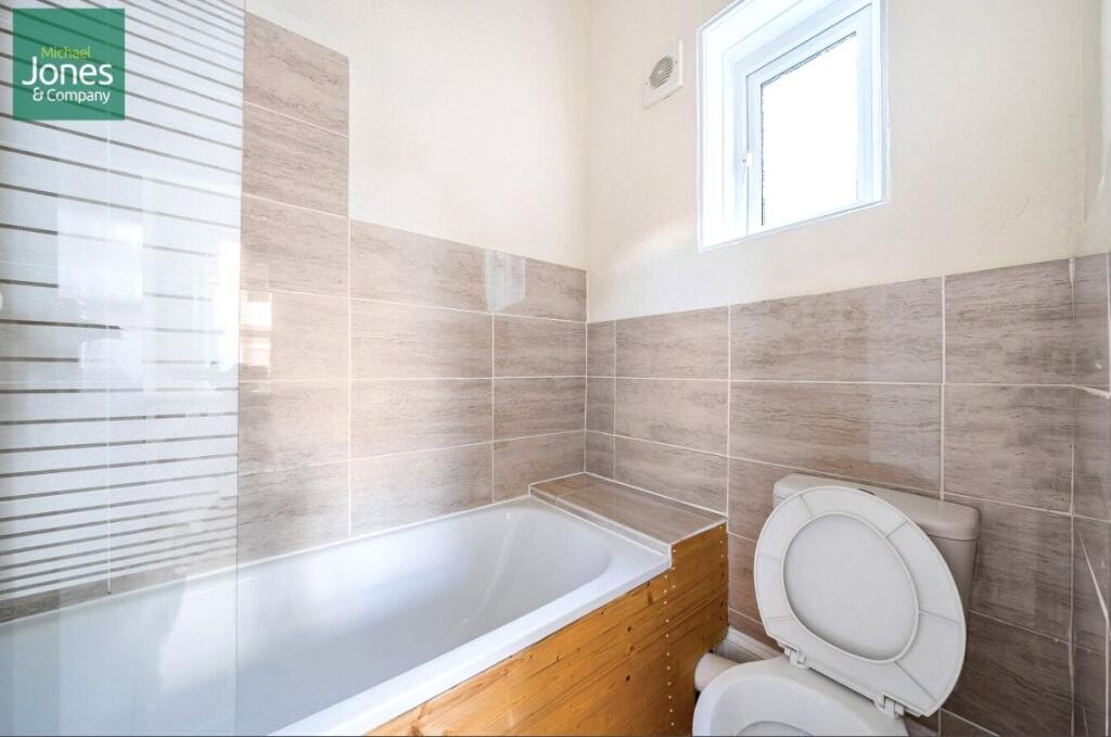 1 bed Block of Apartments