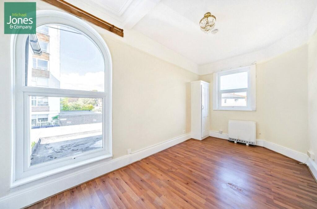 1 bed Block of Apartments