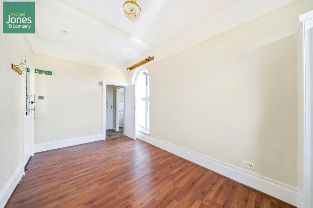 1 bed Block of Apartments