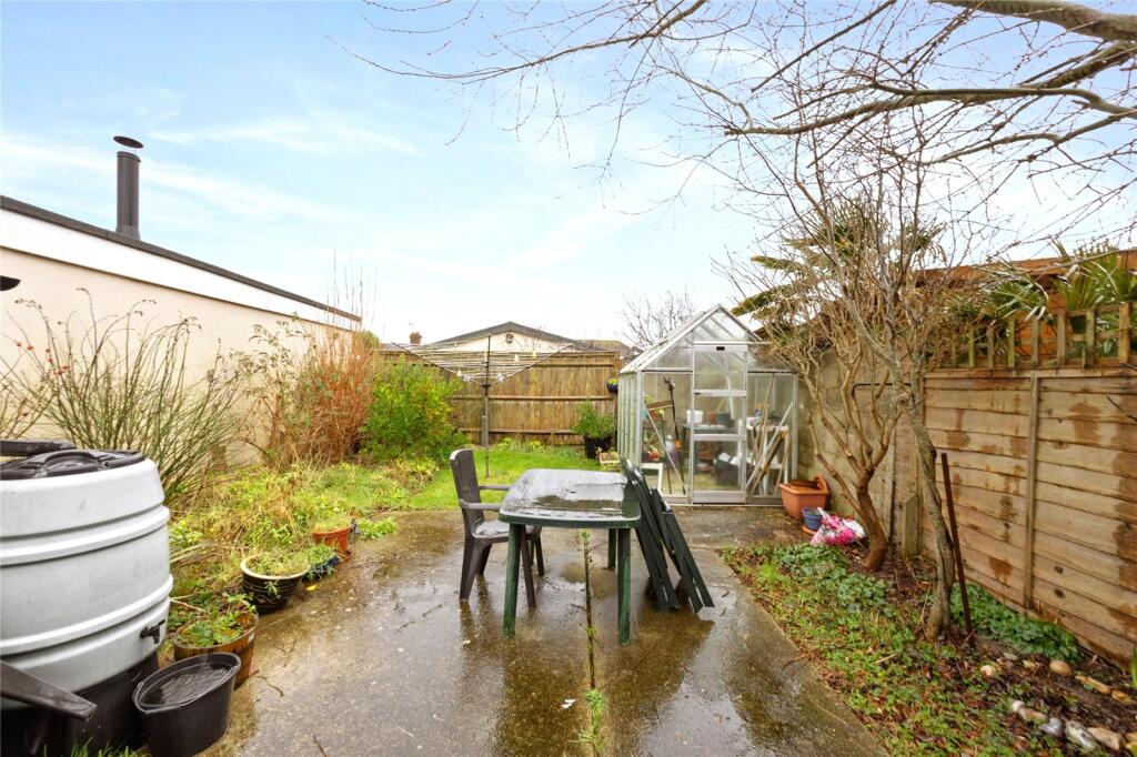 1 bed Bungalow