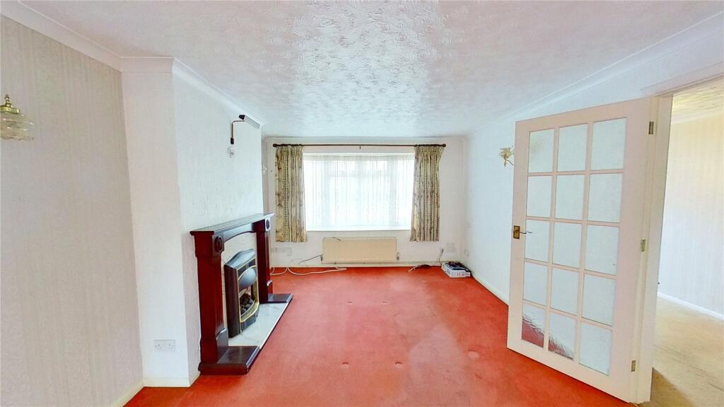3 bed End of Terrace