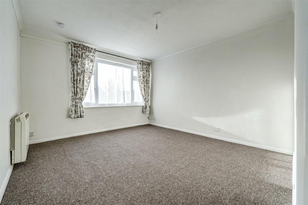 1 bed Apartment