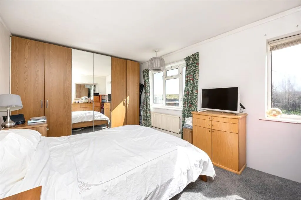 2 bed Apartment