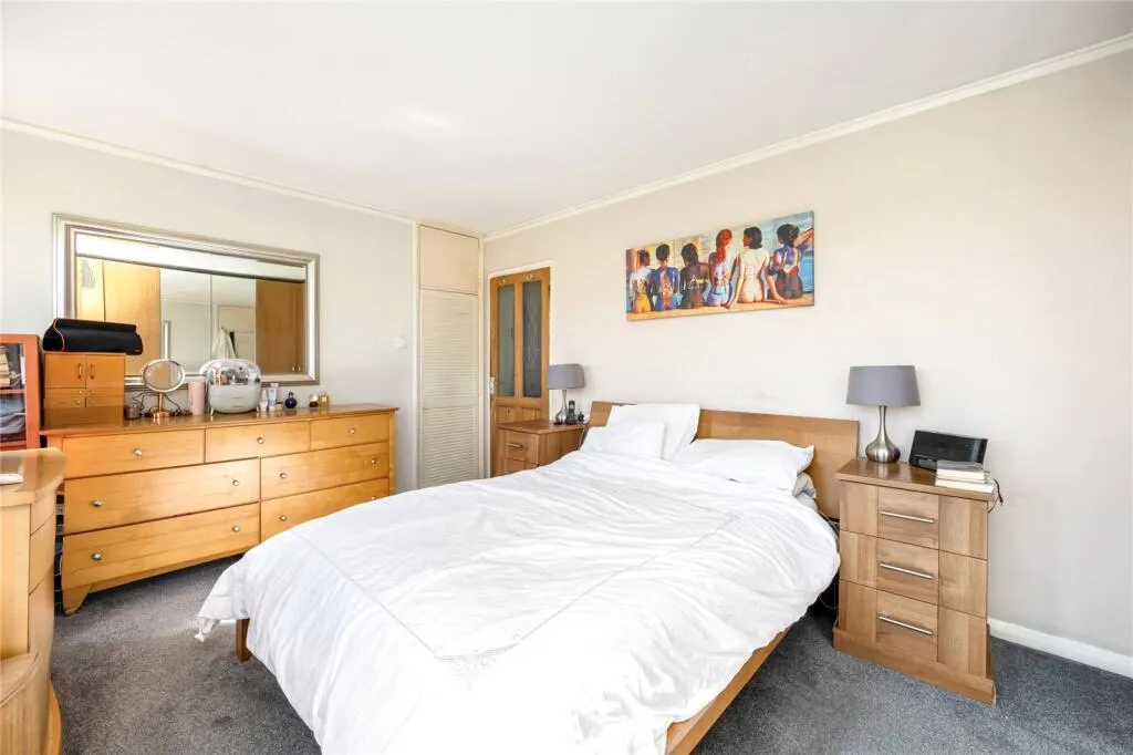 2 bed Apartment