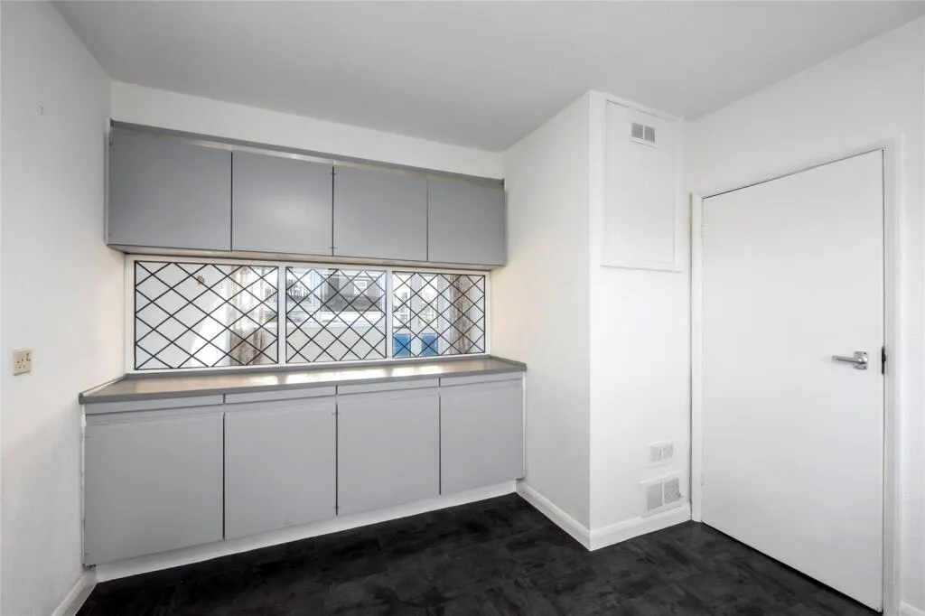 1 bed Apartment