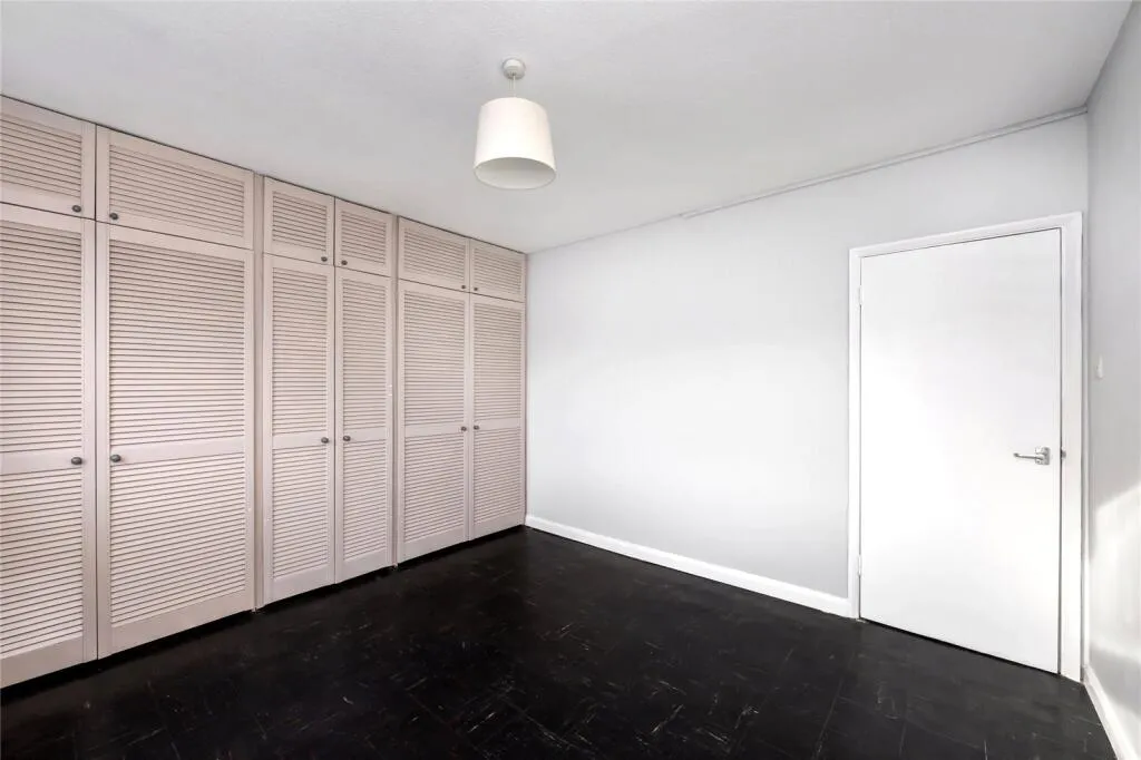 1 bed Apartment