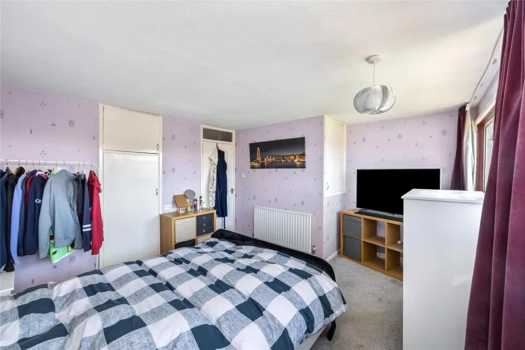 3 bed House