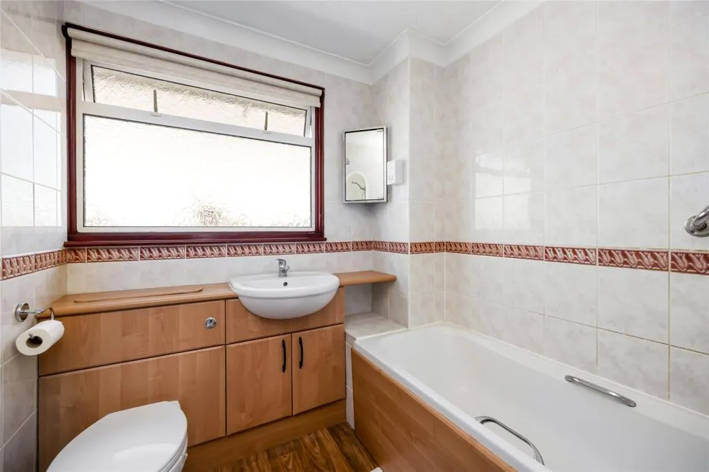 3 bed House