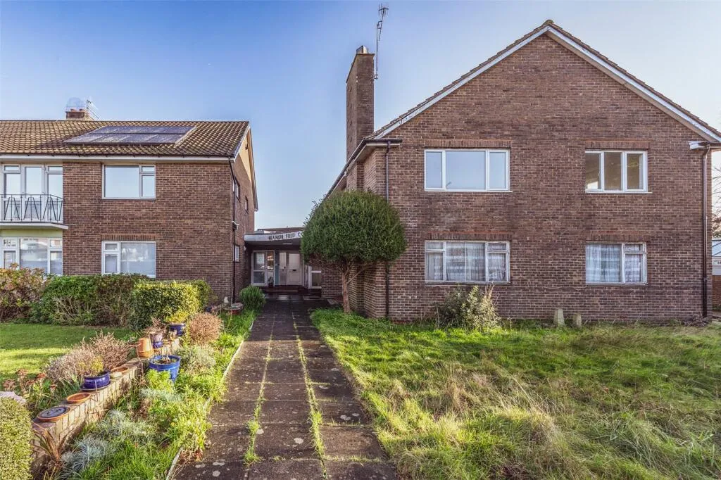 2 bed Apartment