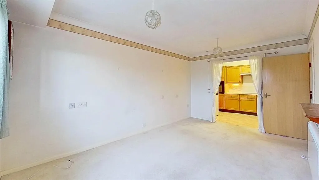 2 bed Retirement Property