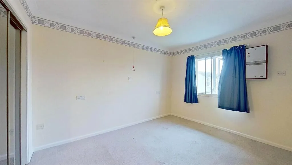 2 bed Retirement Property