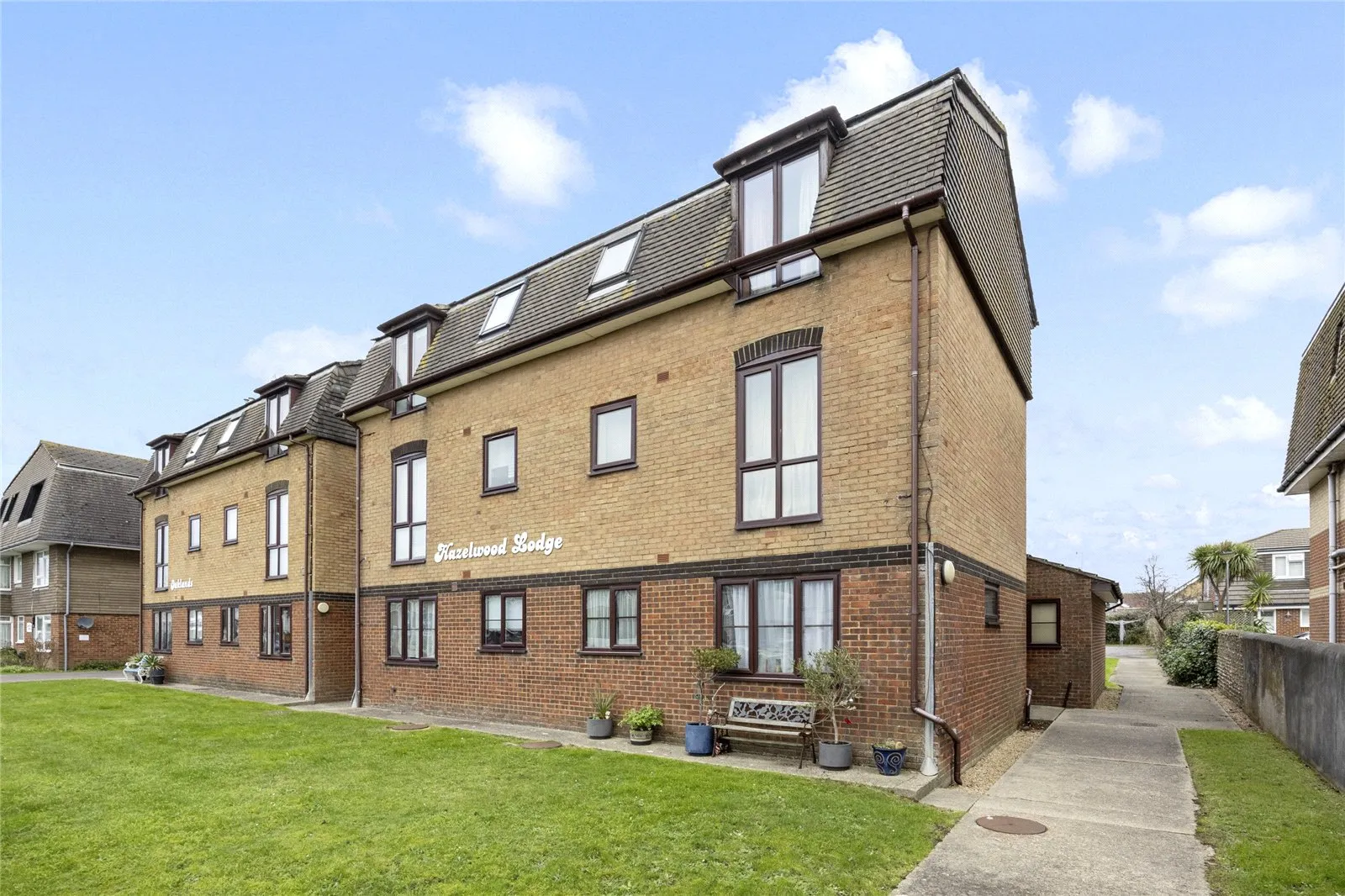 1 bed Block of Apartments