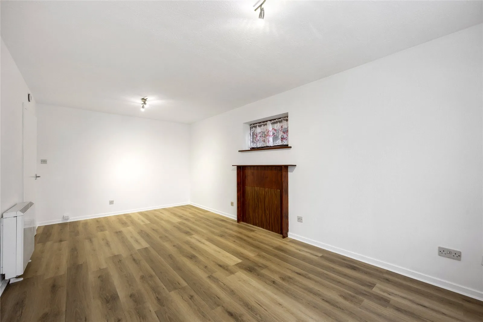 1 bed Block of Apartments