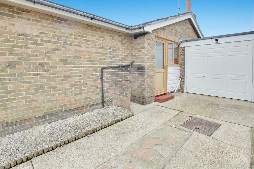 2 bed Bungalow