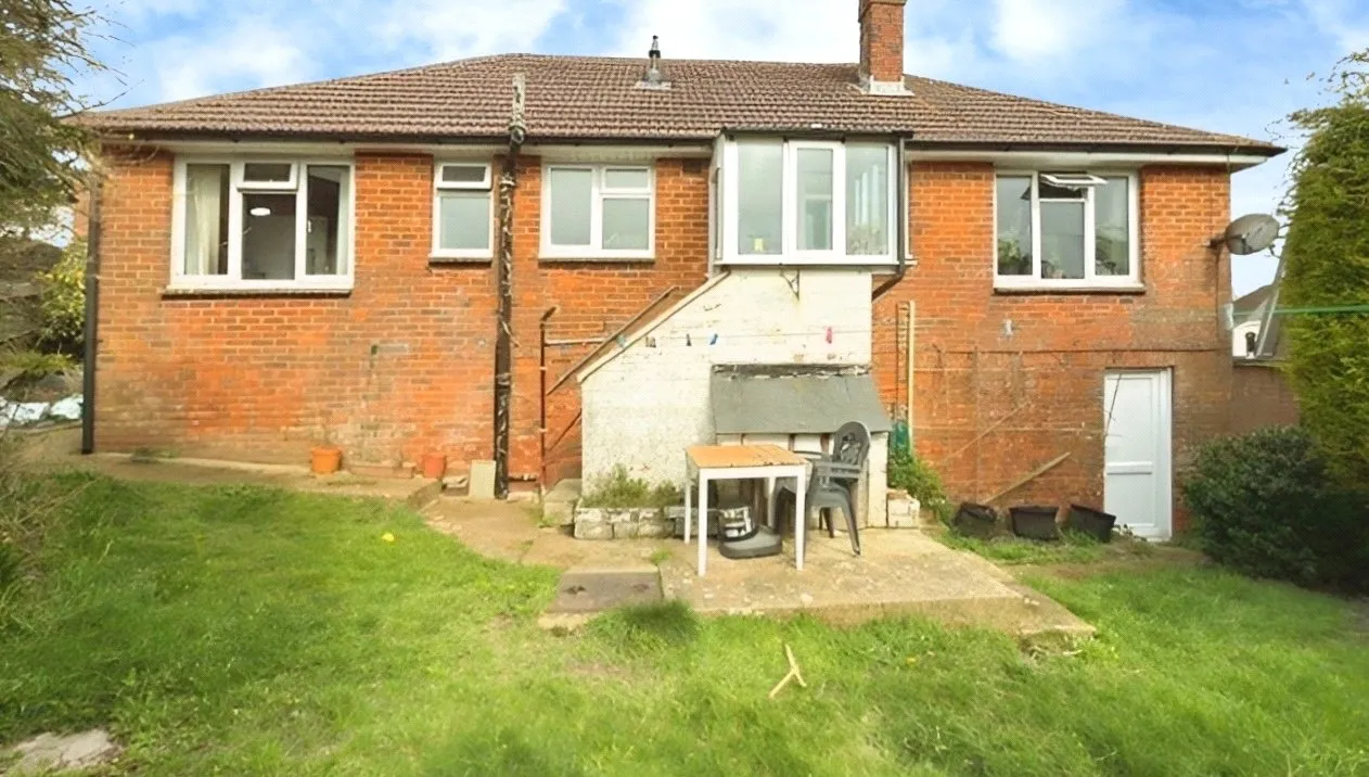 2 bed Detached Bungalow